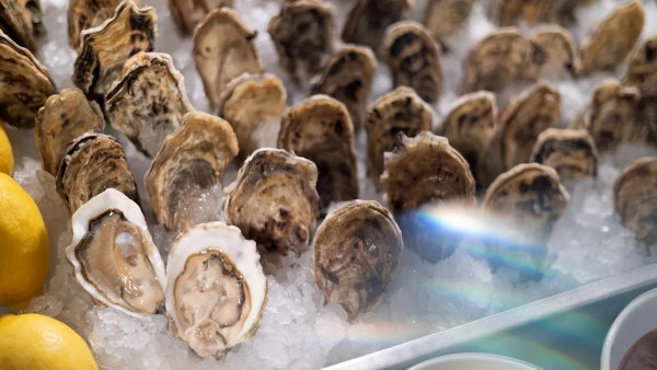 九龍東皇冠假日酒店自助餐快閃買一送一 晚餐低至HK$359/位 午餐只需HK$209/位！