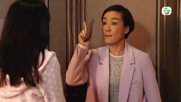 大學畢業即變負債人生？港媽1理由拒政府學貸 女兒畢業即被追討學費！網民鬧爆：係咪想冇咗個女