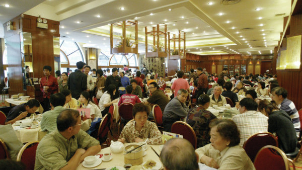 中式酒樓接連執笠 北上消費並非致命傷？港人狠批五大死因：比咁多錢都唔好食