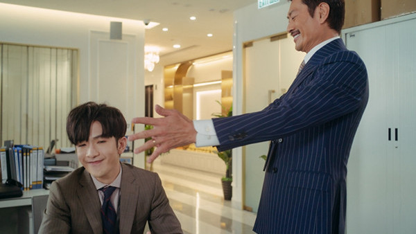 12個公司極離譜規定！打工仔狂呻心酸史：OT唔准開冷氣/OT都要申請？