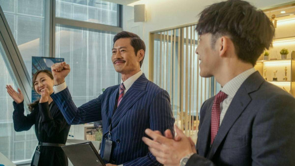 公司生意差老細要求全體減薪5%！同事零反抗 講出1句話惹熱議！網民：港版現代黑奴制