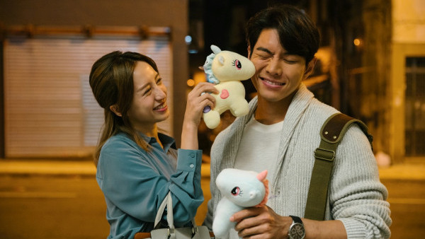 中港拍拖3大文化？內地人難明港情侶拍拖習慣AA制/1件事恐犯天條