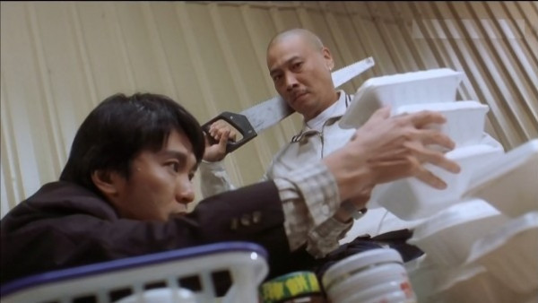 內地網民不滿香港4大行業底薪高！建議減薪兼1週工作XX小時？