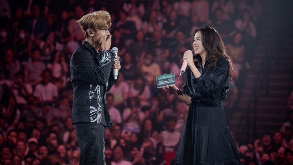 林家謙演唱會2025｜第五場嘉賓莫文蔚飛意大利返港 自肥現場親簽專輯《全身》