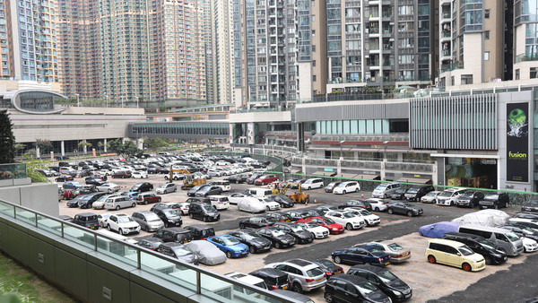 放租車位變血本無歸？騙徒冒充租客開話題 中年女會計墮投資騙局痛失600萬積蓄