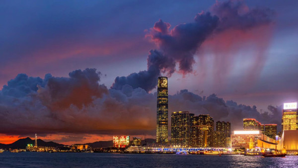 香港驚現真正「紅雨」市民捕捉奇景：天文台拆解罕見現象