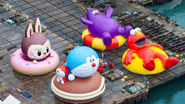 「Water Parade」維港海上大巡遊10月襲港！巨型充氣LABUBU多啦A夢／快閃店／市集攤位美食