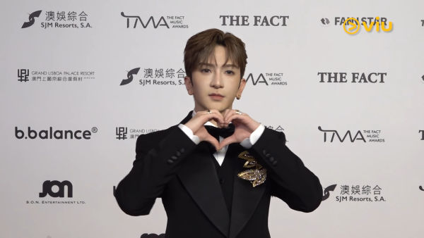 Anson Lo回應杜琪峯電影停工3個月進度 親揭上幾次拍攝係「上落車」戲份