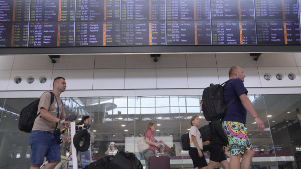 香港機場離境稅10月起上調！四類指定人士可獲豁免 