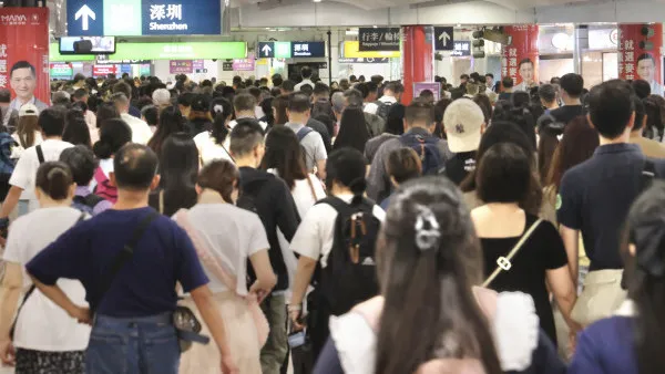 女子奇招走私嚇窐網民！太可疑遭羅湖海關截查！驚揭用1招藏674克足金...