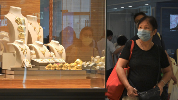 金價突破4000美元成近十年最佳表現！美銀揭3大指標警示風險！呢個時間點回調機會率達70%？