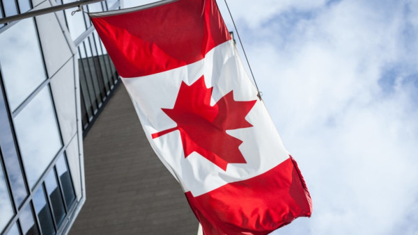 移民生活不似預期？港人列9大生活困境：唔係唱衰，只係現實！網民一句道破盲點：冇錢學人移民