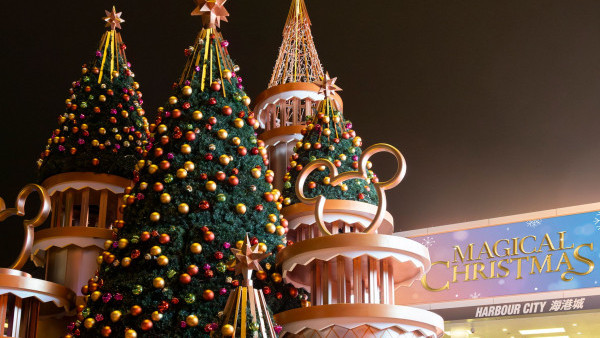 海港城聯乘香港迪士尼打造「Magical Christmas」！9米聖誕樹／魔雪奇緣Duffy遊樂區／獨家快閃店精品