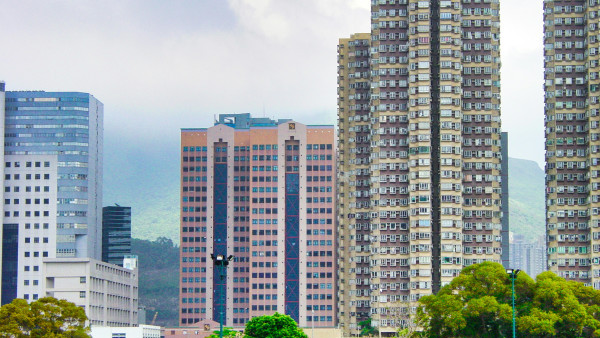 白居二抽中以為贏晒？港漂業主揭「揀樓4大陷阱」：做漏呢步隨時買凶宅