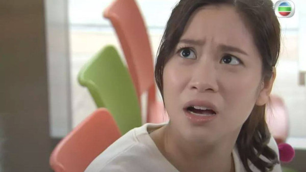 港人為亡父取消電話服務合約！電訊商客服一要求惹眾怒！網民鬧爆：完全唔人性化