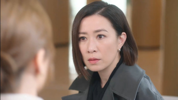 新聞女王2劇評｜佘詩曼親揭獻出拍劇生涯第一次！馬國明水中掙扎戲親為佐治解畫