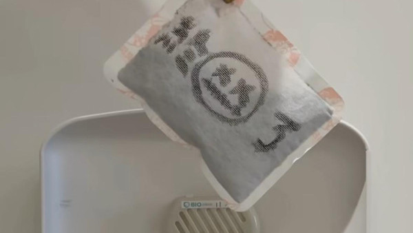 暖包唔使大力搖！網民瘋傳「哈氣」極速變暖 教你1招「密封法」延長發熱18小時