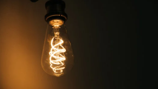 電費補貼｜政府延長2大電費津貼！餘額無須「清零」  附2026年最新安排