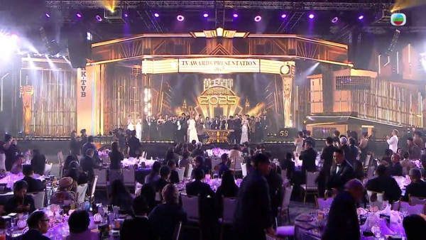 萬千星輝頒獎典禮2025收視26.4點登榜首 170萬人見證佘詩曼黃宗澤「雙料登頂」