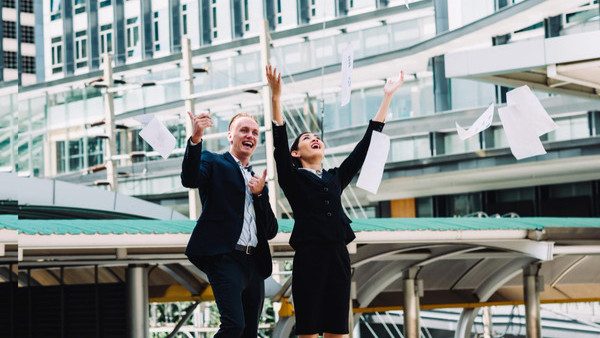 打工仔必睇｜2026年想財務自由？8個被動收入方法懶人包！住公屋沒資源、不靠父幹都做到？