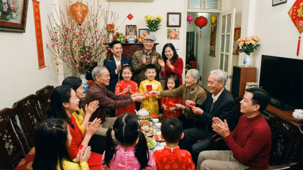 團年飯請「內地廚師」平3成？小紅書熱推上門做菜 隨時犯法坐監10年兼食壞肚