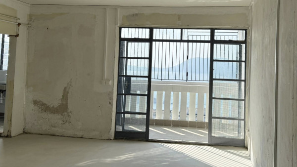 公屋皇者對決！網民力捧紅磡邨「位置屈機」完勝私樓 呢間海景邨衰喺1點慘敗