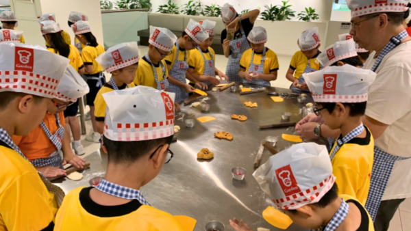 嘉頓深井麵包廠房免費參觀！自製麵包+參觀烘焙生產線+玩遊戲/打卡！附報名方法