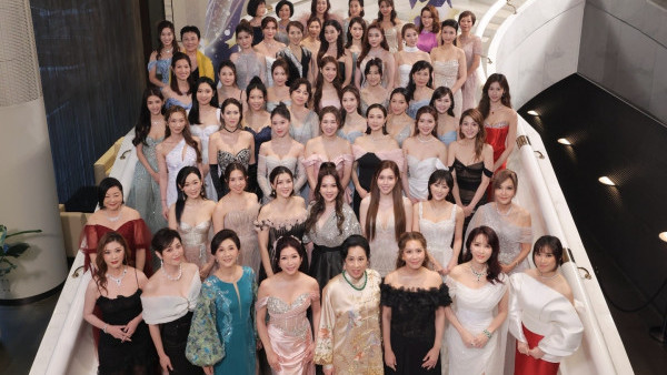 慧妍雅集｜逾60位歷屆港姐傾巢而出！大師姐C位領軍跨世代場面極壯觀