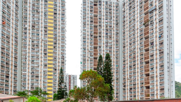 港男苦等5年獲派公屋！見真身竟要「共用廁所」 崩潰大呻：冇人折墮得過我