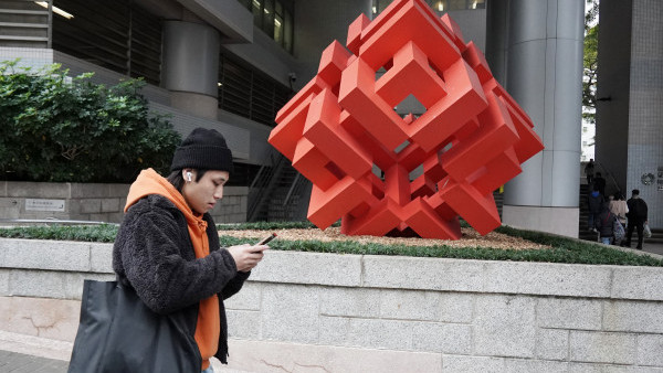 2026公屋富戶新制生效！加租2.5倍寧願減人工？網民揭2大自救絕招