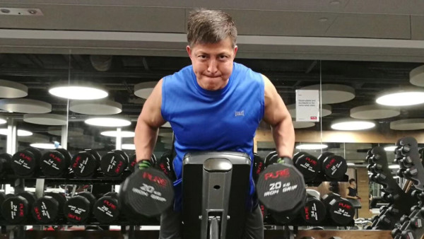 大隻Rocky認破產兼公開對話截圖 證實與崔碧珈曾拍拖兩個月：叫我「清泉」