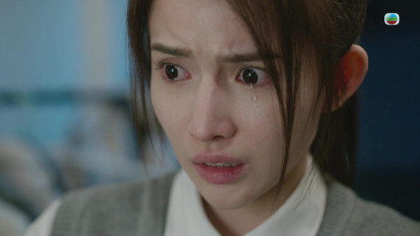 正義女神丨陳若思終極失控刀刺「控制狂母」激動揼地爆Seed變面癲瘋演技吸正評