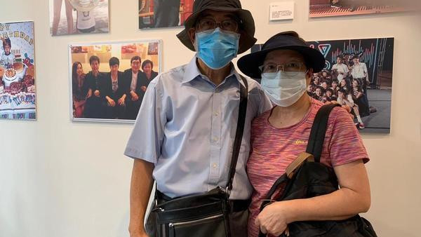 阿Mo李啟言更換IG頭像低調悼念爸爸離世！溫馨童年合照寄哀思無聲告別