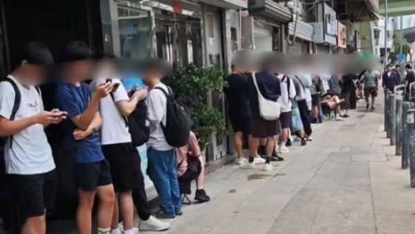 全港多區驚現百人排隊黨！打蛇餅似搶物資 揭瘋搶1款神級玩具早過返工