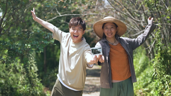 周遊人生｜周奕瑋內地原宿農場體驗原始生活！「無沖水旱廁」堆滿排泄物極震撼