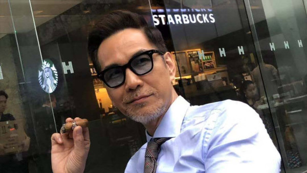 61歲陳啟泰驚爆仍堅持「飲尿療法」養生！無私分享細節：避開早上第一泡