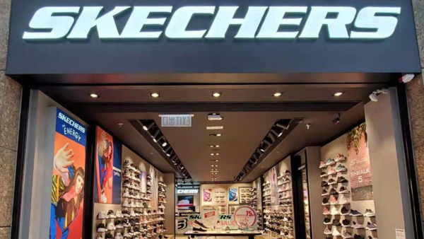SKECHERS限時激減低至2.8折！波鞋大減價$99起！激抵價入手男女裝T恤/背囊/運動配件