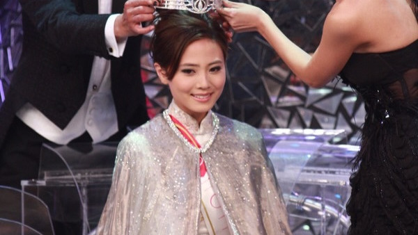 朱晨丽IG撰千字文宣布离巢TVB！结束15年关系，疯传闪婚退隐：后会有期