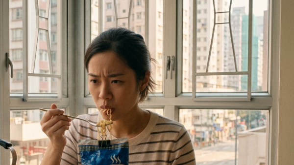 食即食麵勿做「1個動作」！網民最愛懶人食法隨時出事 專家警告：隨時吞微塑膠傷肝！