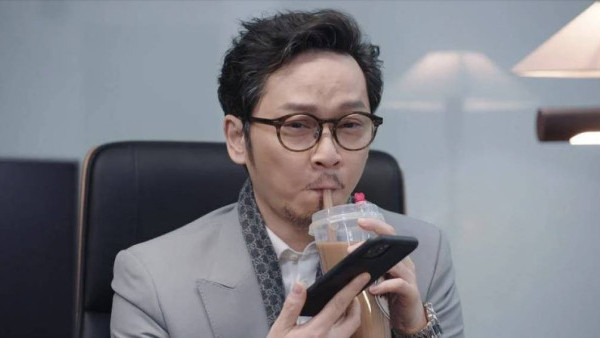 港漂新人請飲奶茶驚犯港式職場大忌！上司直斥施加人情負擔：離職先至請散水餅！