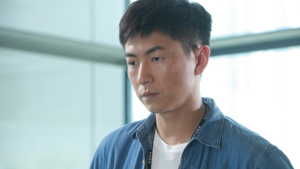 死有对证剧情｜第17集预告芷昕撞破美宁米高偷情！高俊傻守求婚承诺瑜伽中心爆事故重案组到场