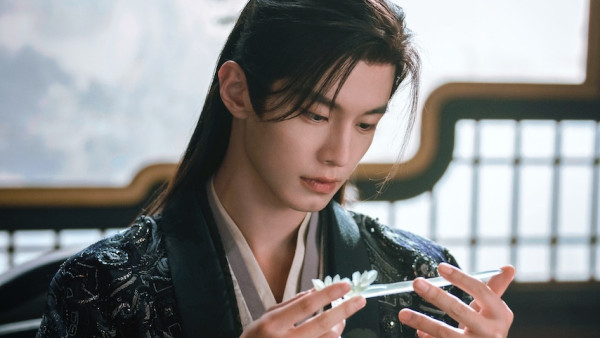 《百花杀》剧情｜第25集长卿力排众议宣布迎娶沈惜！皇上病重 荣贵妃带人逼宫抢诏书