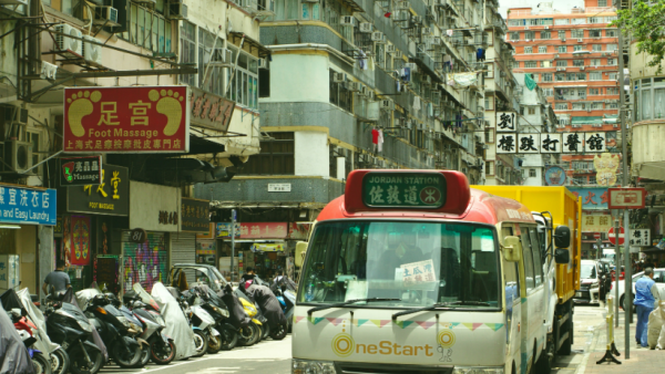 小巴问路去“传洋葱”司机秒懂！网友揭真相是去这里笑爆：广东话神翻译