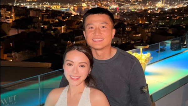 JW王灝兒正式宣佈婚訊報喜正式榮升人妻 與王至尊雙囍臨門誕「愛情結晶品」