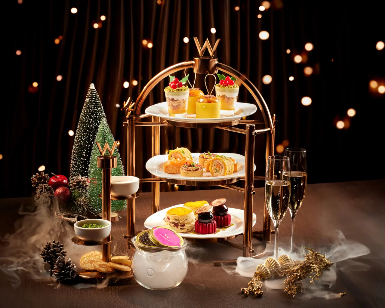 尖沙咀W酒店WOOBAR買一送一！人均$473歎香檳午餐／Boxing Day廣東歌派對$298