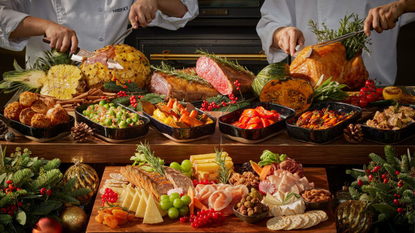 尖沙咀麗晶酒店自助餐優惠｜75折歎港畔餐廳午餐 $517任食鱈場蟹腳／日本蠔／烤火雞