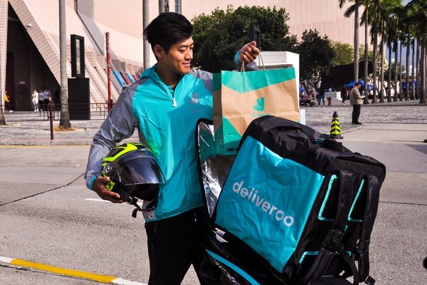 https://resource02.ulifestyle.com.hk/ulcms/content/article/thumbnail/600x338/uf/3145000/3145938/Deliveroo_1024.jpeg
