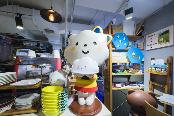 中環 + 屯門 CAFE 重開 四月份推 178 元任飲任食放題 / 不限時食盡 20 款美食