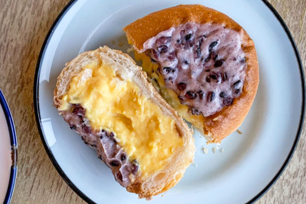 西貢美食｜西貢麵包店創意口味布丁包　紫米黑糖麻糬／栗子麻糬布甸包