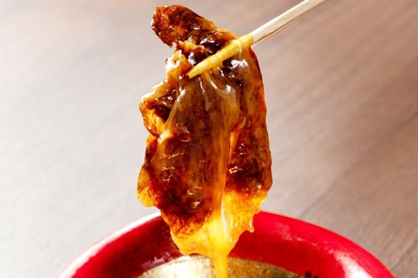 旺角美食｜旺角日本壽喜燒專門店「十侍」棉花糖A5和牛壽喜燒／清酒鐵盒燒生蠔／串燒！